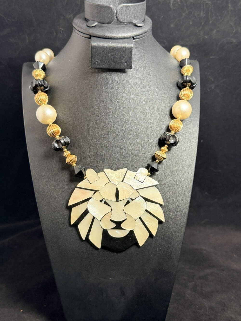 Vintage 1980s Massive Mother of Pearl Lion Head Mosaic Statement Necklace